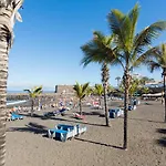 Home2book Beachfront Canarian Style Balcony House Appartamento *