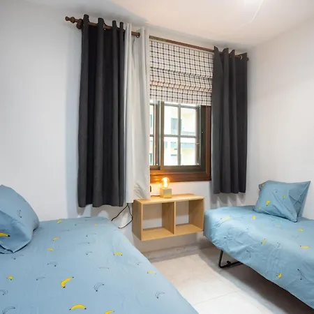 아파트 Home2book Beachfront Canarian Style Balcony House