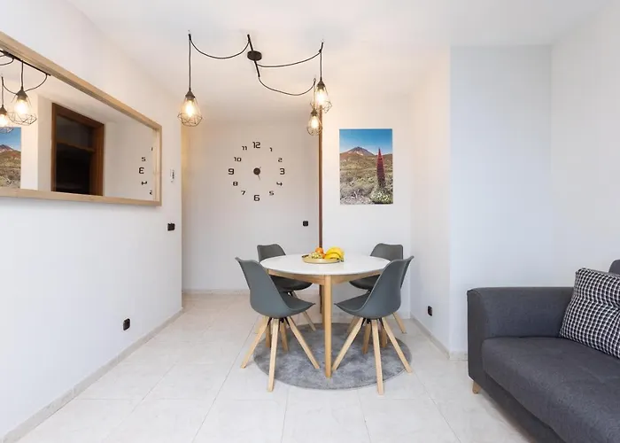 Home2book Beachfront Canarian Style Balcony House Puerto de la Cruz (Tenerife)