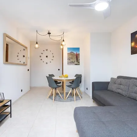 Daire Home2book Beachfront Canarian Style Balcony House