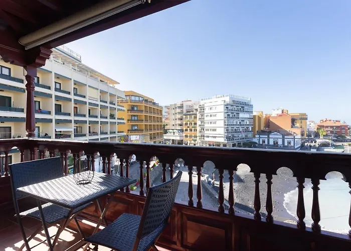 Home2book Beachfront Canarian Style Balcony House Daire