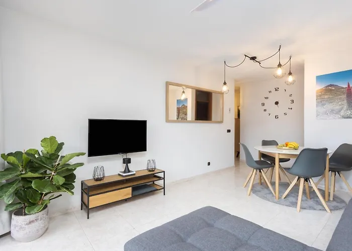 Home2book Beachfront Canarian Style Balcony House *