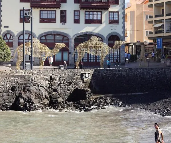Home2book Beachfront Canarian Style Balcony House