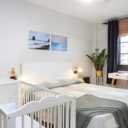 Home2book Beachfront Canarian Style Balcony House *